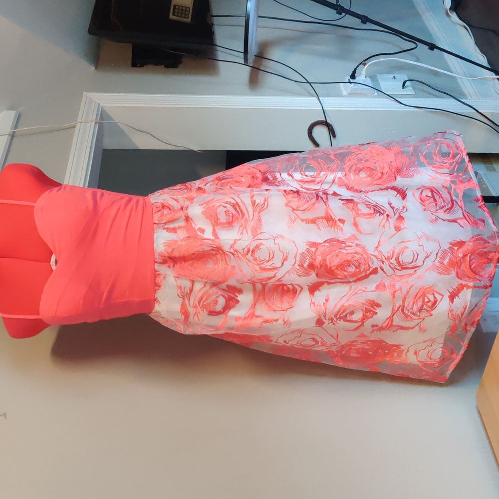 London Fog prom dress, size 4, very cute